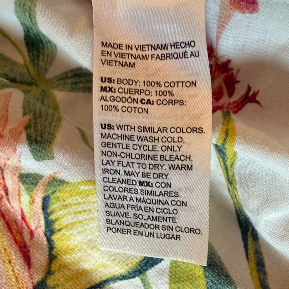 Chico's Tropical Floral Blouse - Picture 4 of 12